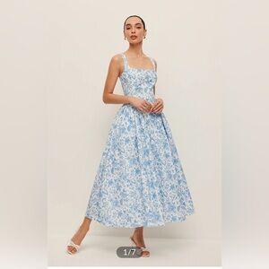 Commense Blue and White Floral Maxi Dress
